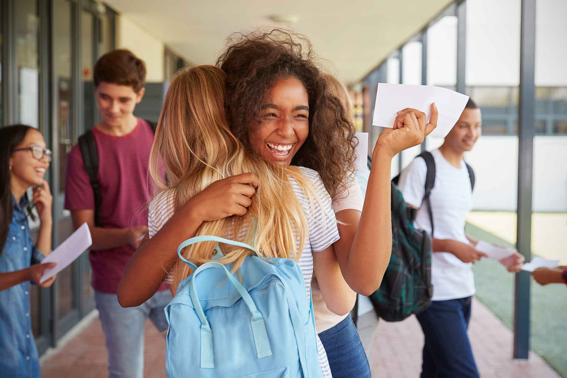 “Não consigo imaginar como teria sido a minha vida sem o Somos Futuro”, diz alumni aprovada na Unesp