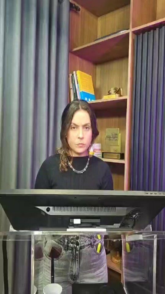 Plantão de Dúvidas com a sala cheia!

Perdeu o Plantão de Dúvidas AO VIVO sobre as inscrições do Prêmio Educador Nota 10 de ontem? Não se preocupe, disponibilizamos a gravação na integra para não perder nenhuma dica e garantir a nota 10 na inscrição 😉

Ainda está com dúvida? Escreva para gente aqui nos comentários ou mande sua dúvida no nosso email contato@premioeducadornota10.org

Agora é hora de colocar a mão na massa e inscrever seu projeto na 27ª edição do Prêmio Educador Nota 10 no link na bio 🏆

#PrêmioEducadorNota10 #EducadorNota10 #educadores #educacao #escola #Somosnota10 #EducaçãoTransformadora #GenteQueInspiraGente #live #plantaodedúvidas